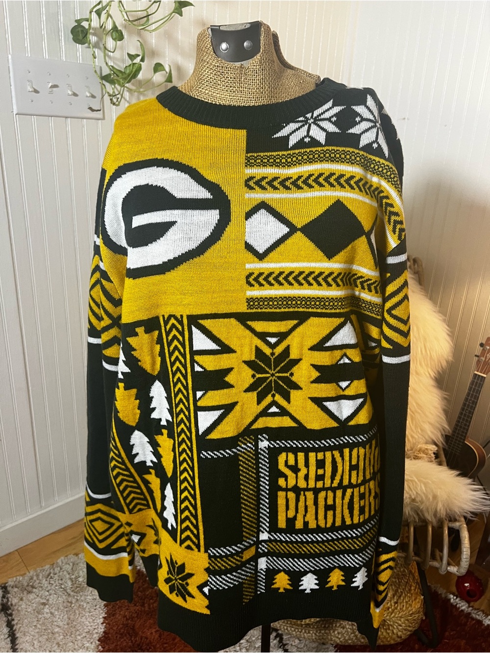 NFL Green Bay Packers Black, Gold & White Patchwork Crewneck Sweater